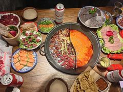 -萍姐火锅·公路夜市(武汉首店)