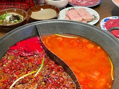 -萍姐火锅·公路夜市(武汉首店)