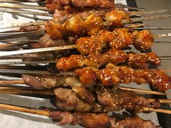 -喝丢一只鞋海鲜烧烤·海肠捞饭(东关街店)