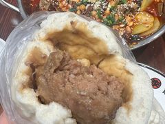-白玉兰食品甜凤店(合生汇店)
