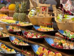 自助取餐区-亚马逊环球美食百汇(新城吾悦广场店)