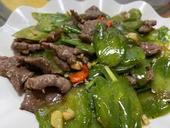 凉瓜炒牛肉-光头强美食