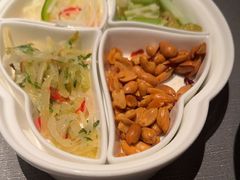 -左庭右院鲜牛肉火锅黑金店(陆家嘴中心店)