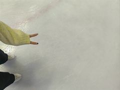 -冠军冰场CHAMPION RINK(凯德广场店)