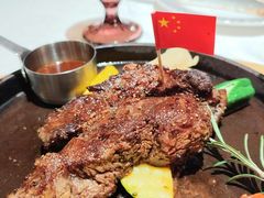 黑椒朗姆厚牛排-俄士厨房(环球港店)