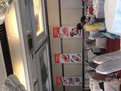 -万龙洲海鲜(大兴绿地缤纷城店)