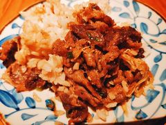 幸福满满烧肉饭-醉虎传(南锣鼓巷店)