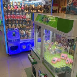 -莫莉幻想儿童乐园(武汉经开永旺店)