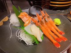 -牛YO寿喜烧·铁板烧和牛火锅自助(市府恒隆店)