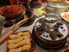 -芸山季·云南野生菌火锅(人民广场来福士店)