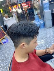 点击看大图 -藤野造型专业烫染接发