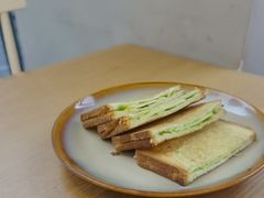 -HELLO 27 意面·沙拉·帕尼尼