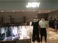 -江南布衣+(西单大悦城店)