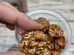 琥珀桃仁-段氏奇香花生米(长嘉汇店)