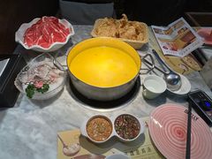 -澳美徕·港式花胶鸡火锅(高新万达店)