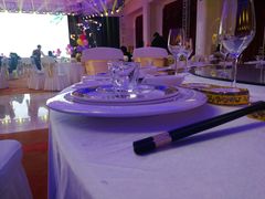 -白金汉爵大酒店-24小时餐厅