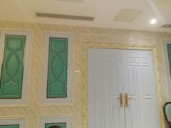 -沪华海鲜大酒楼(南汇店)