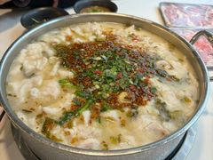 -德林酸菜鱼火锅(南丹店)