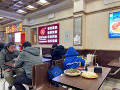 -吕氏馄饨包子大排档