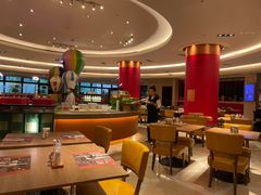 -咖啡苑自助餐厅·中国大饭店