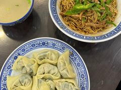 青椒肉丝盘水面-孟家蟹包(锦绣街店)