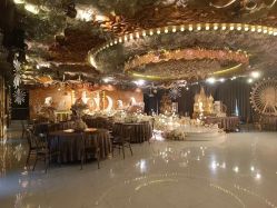 -花嫁丽舍婚礼殿堂(世博江景店)