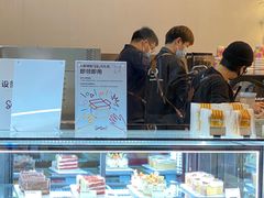 面包甜点陈列柜-Seesaw Coffee(武商MALL·武广店)