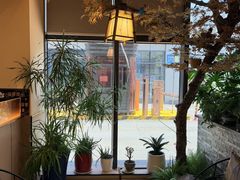 -乡土黄·鲜牛肉火锅·小龙虾(兴业街店)