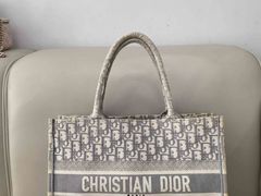 -六六奢品·vintage中古·回收二手奢侈品包包手表首饰(环球港店)