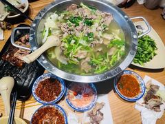 -肖四女乐山跷脚牛肉(世博源店)