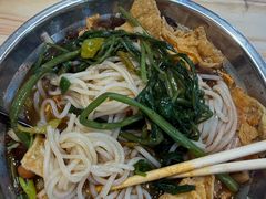 -柳州肥姨妈大骨螺蛳粉(东靖路店)