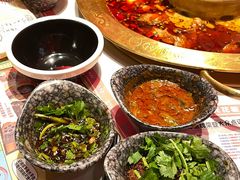 -哥老官重庆美蛙鱼头(宝山龙湖店)