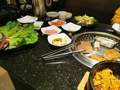 -木槿花韩式炭烤·熟成肉工坊(孙文东路店)