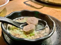 招牌牛骨清汤锅-左庭右院鲜牛肉火锅(新梅广场店)