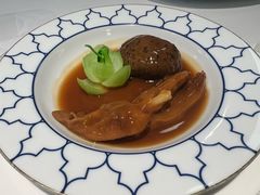 鲍汁花菇扣鹅掌-伯衡55·吉品轩(乌鲁木齐南路店)