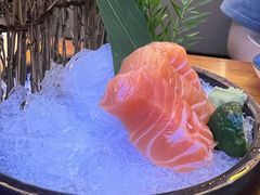 三文鱼刺身-坂吉屋·居酒屋深夜食堂(龙湖店)