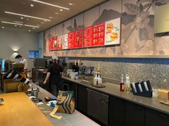 -星巴克臻选(周浦万达店)