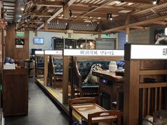 -明洞阿姨·韩式酱蟹烤肉·创意料理(三元桥店)