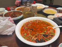 -自贡盐帮菜·玩辣餐厅(樱花园西街店)