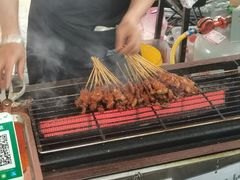 -农夫人家餐饮