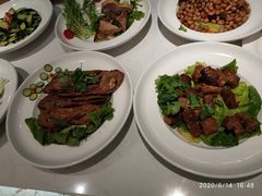 -纽斯特牛排自助餐厅(浦江万达店)