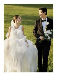 -易摄影婚纱摄影工作室