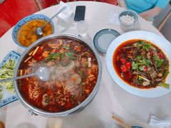 -牟记江湖重庆地标特色菜鱼蛋海鲜羊蝎子(巴南区黑金冠十多年好店)