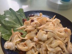 -崴海渔村(虹梅路店)