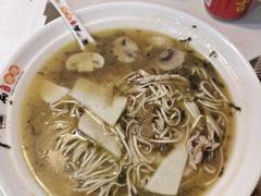 -二扁私房面馆(崂山路店)