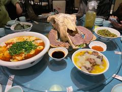 -悦硒楼·新派恩施菜