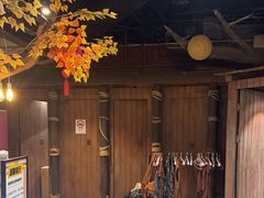 -暴风岛沉浸式体验馆(百联世纪店)