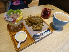 -猫的天空之城概念书店(杭州南宋御街店)