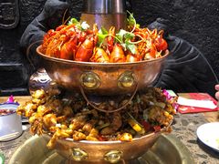 -沪小二炭火蛙锅(淮海中路美食不夜城店)