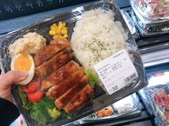 -七鲜超市(瑞虹天地太阳宫店)